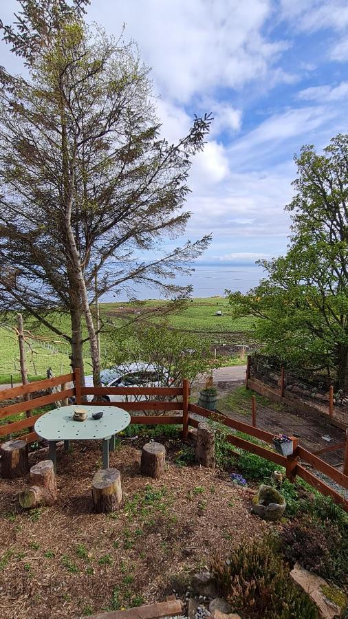 The Tall Pines Yurt Helmsdale Luaran gambar